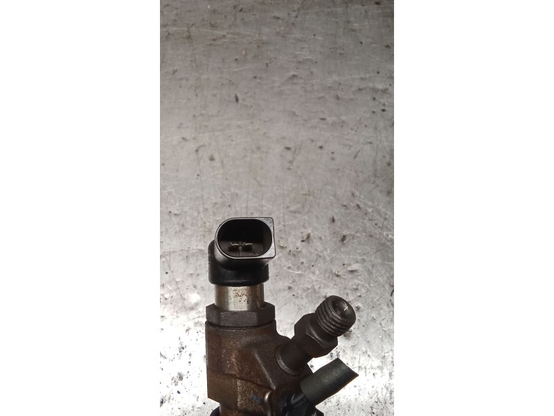 Recambio de inyector para peugeot 407 sw (6e_, 6d_) 2.0 hdi 135 referencia OEM IAM 9657144580 SIEMENS 