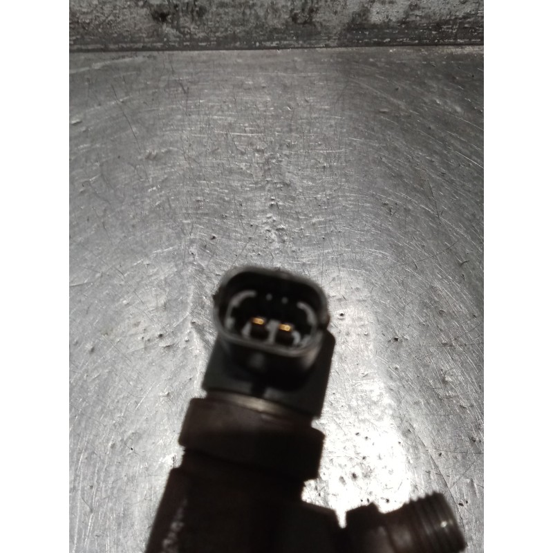 Recambio de inyector para alfa romeo gt (937_) 1.9 jtd (937cxn1b) referencia OEM IAM 0445110111 2113313058514 BOSCH