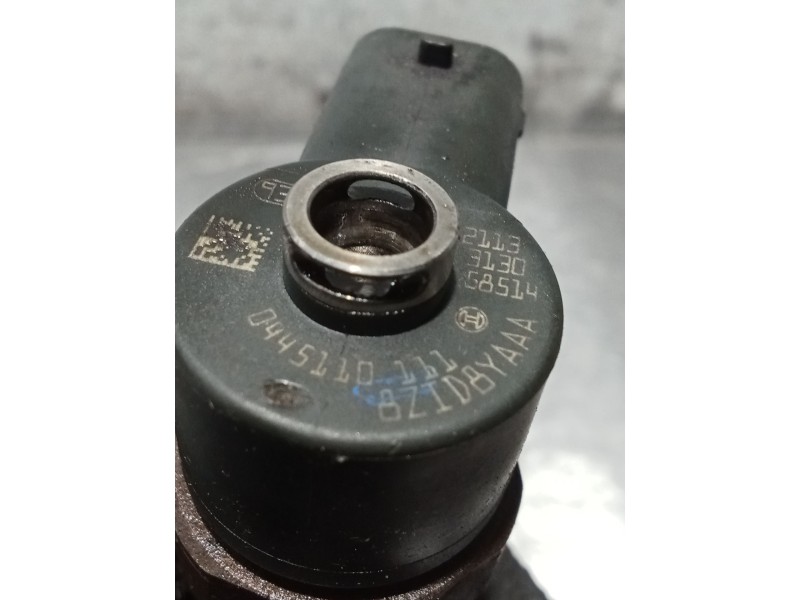 Recambio de inyector para alfa romeo gt (937_) 1.9 jtd (937cxn1b) referencia OEM IAM 0445110111 2113313058514 BOSCH