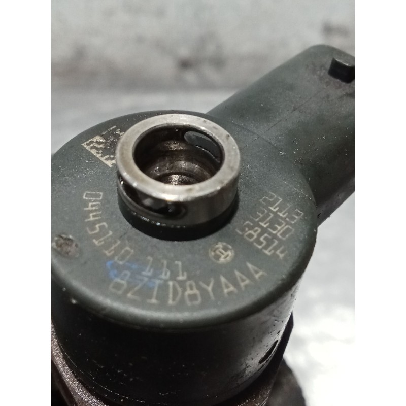 Recambio de inyector para alfa romeo gt (937_) 1.9 jtd (937cxn1b) referencia OEM IAM 0445110111 2113313058514 BOSCH