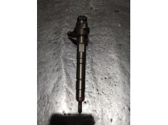 Recambio de inyector para seat alhambra (710, 711) 2.0 tdi referencia OEM IAM 0445110369 03L130277J BOSCH