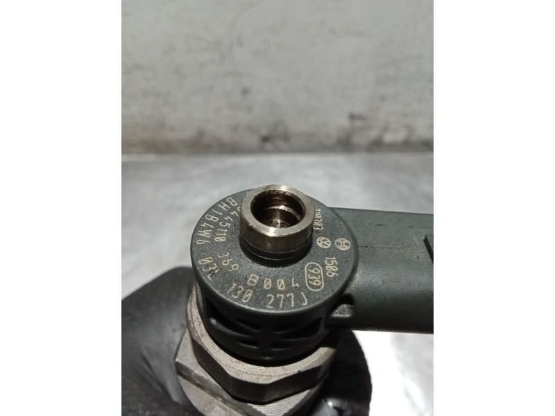 Recambio de inyector para seat alhambra (710, 711) 2.0 tdi referencia OEM IAM 0445110369 03L130277J BOSCH
