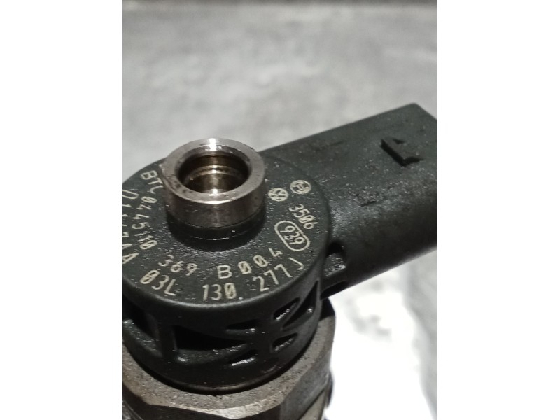 Recambio de inyector para seat alhambra (710, 711) 2.0 tdi referencia OEM IAM 0445110369 03L130277J BOSCH
