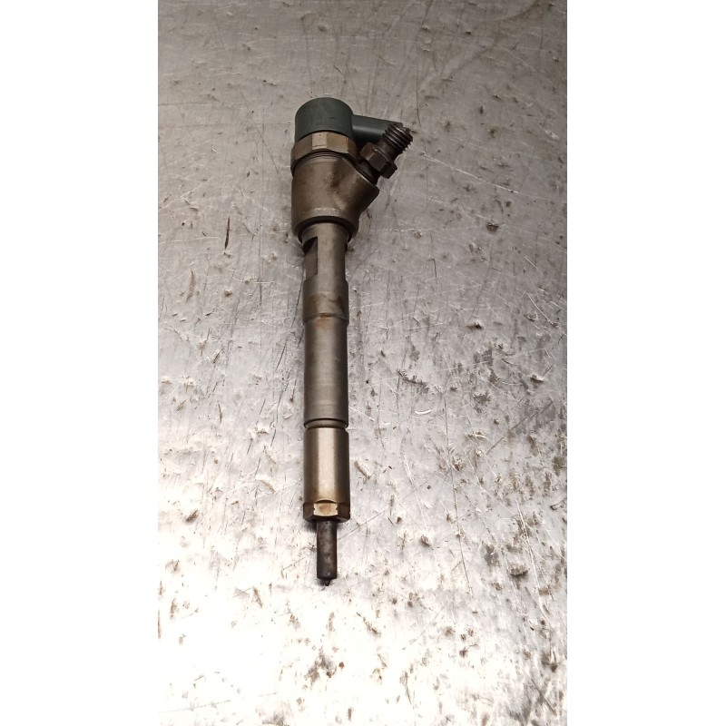 Recambio de inyector para opel corsa e color edition ecoflex referencia OEM IAM 0445110 618  BOSCH