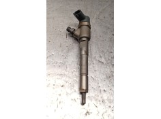 Recambio de inyector para opel corsa e color edition ecoflex referencia OEM IAM 0445110 618  BOSCH 2