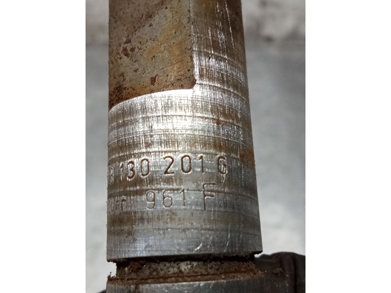 Recambio de inyector para volkswagen golf iv (1j1) 1.9 tdi referencia OEM IAM 038130201  98