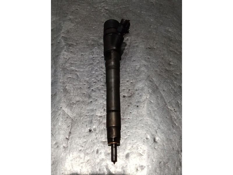 Recambio de inyector para fiat ducato furgoneta (250_) 130 multijet 2,3 d 4x4 referencia OEM IAM 0445110418 504389548 BOSCH