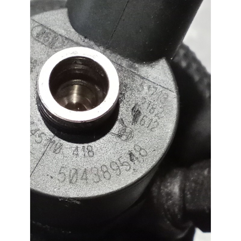 Recambio de inyector para fiat ducato furgoneta (250_) 130 multijet 2,3 d 4x4 referencia OEM IAM 0445110418 504389548 BOSCH