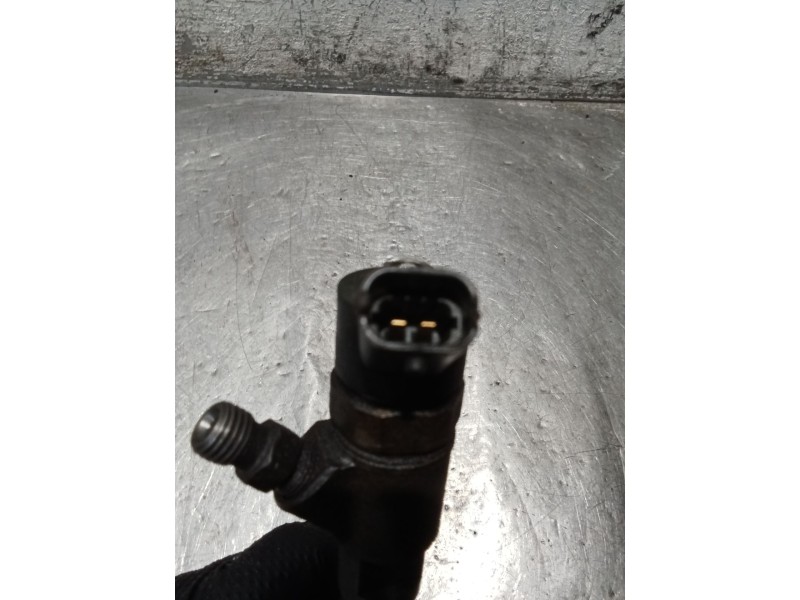 Recambio de inyector para fiat ducato furgoneta (250_) 130 multijet 2,3 d 4x4 referencia OEM IAM 0445110418 504389548 BOSCH