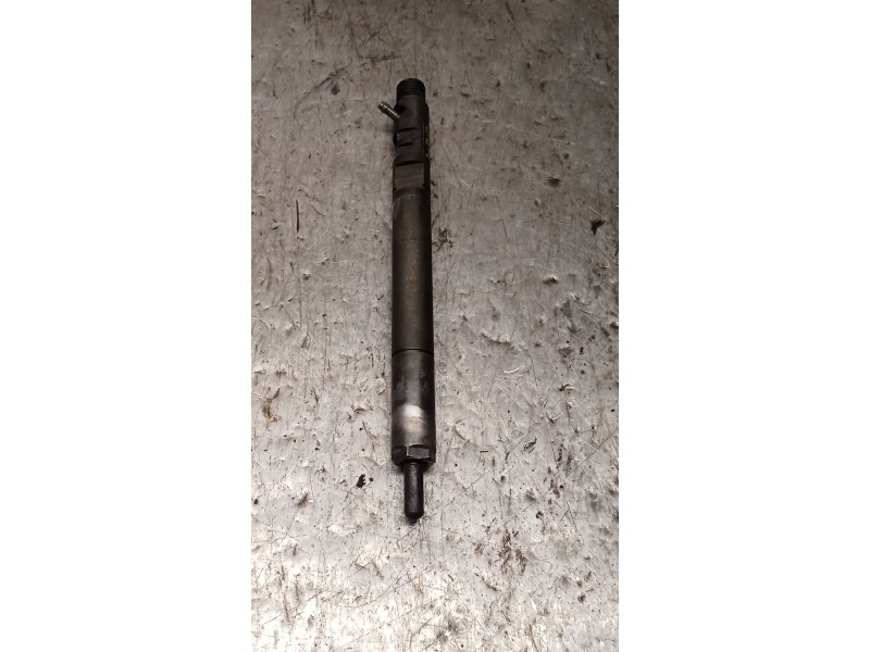 Recambio de inyector para ssangyong rodius i 2.7 xdi referencia OEM IAM A6650170221  DELPHI