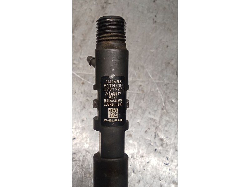 Recambio de inyector para ssangyong rodius i 2.7 xdi referencia OEM IAM A6650170221  DELPHI