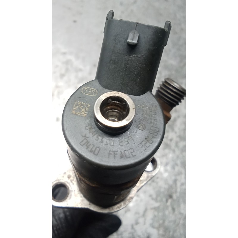 Recambio de inyector para peugeot 207/207+ (wa_, wc_) 1.6 hdi referencia OEM IAM 0445110259 328480 BOSCH