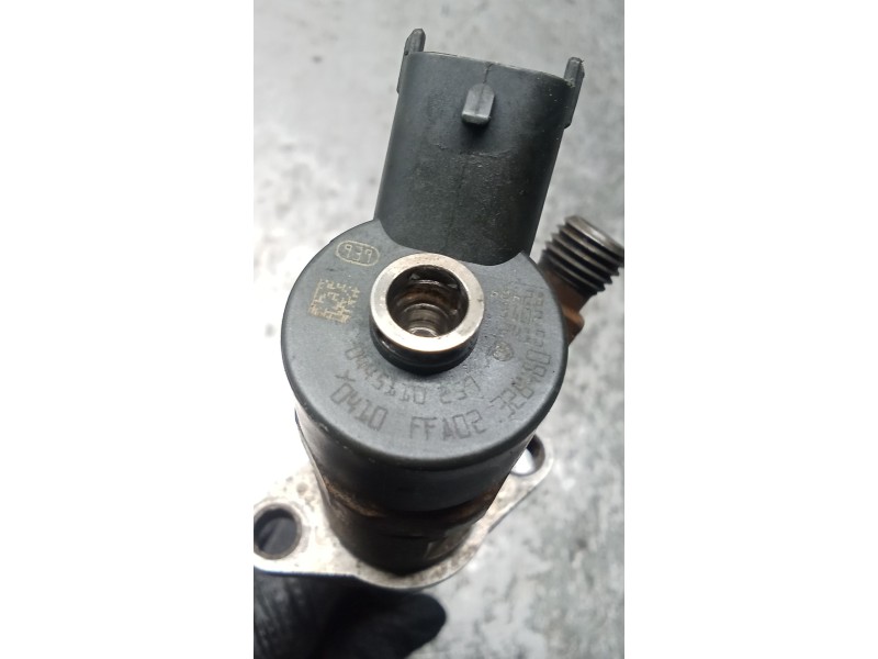 Recambio de inyector para peugeot 207/207+ (wa_, wc_) 1.6 hdi referencia OEM IAM 0445110259 328480 BOSCH