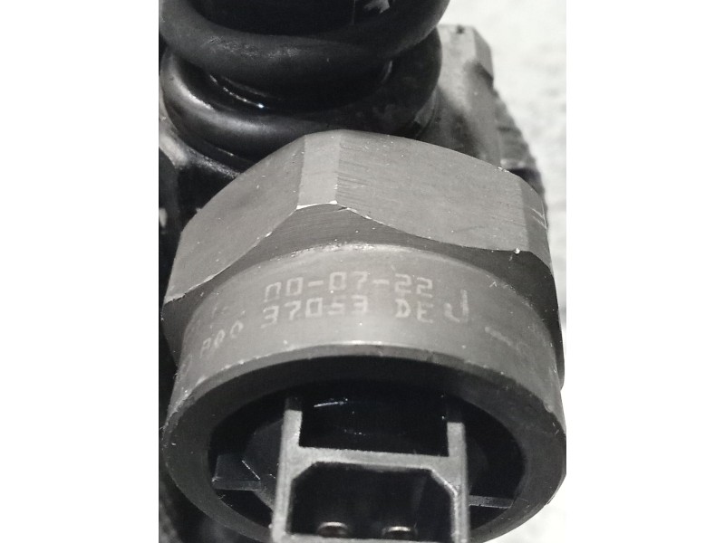 Recambio de inyector para skoda superb (3u4) classic referencia OEM IAM 038130073F 0414720007 BOSCH