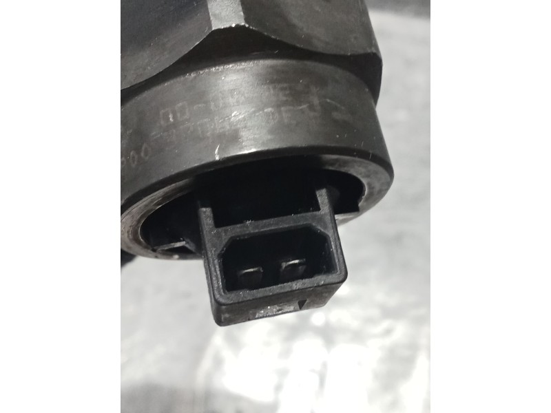 Recambio de inyector para skoda superb (3u4) classic referencia OEM IAM 038130073F 0414720007 BOSCH