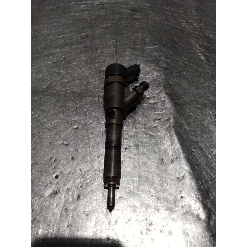 Recambio de inyector para peugeot 206 sw (2e/k) 2.0 hdi referencia OEM IAM 0445110076 9641742880 BOSCH 02
