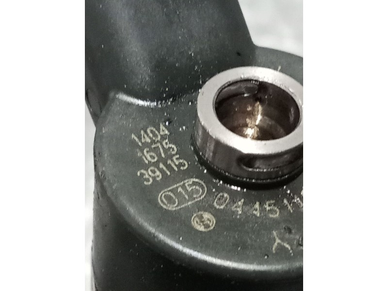 Recambio de inyector para peugeot 206 sw (2e/k) 2.0 hdi referencia OEM IAM 0445110076 9641742880 BOSCH 02
