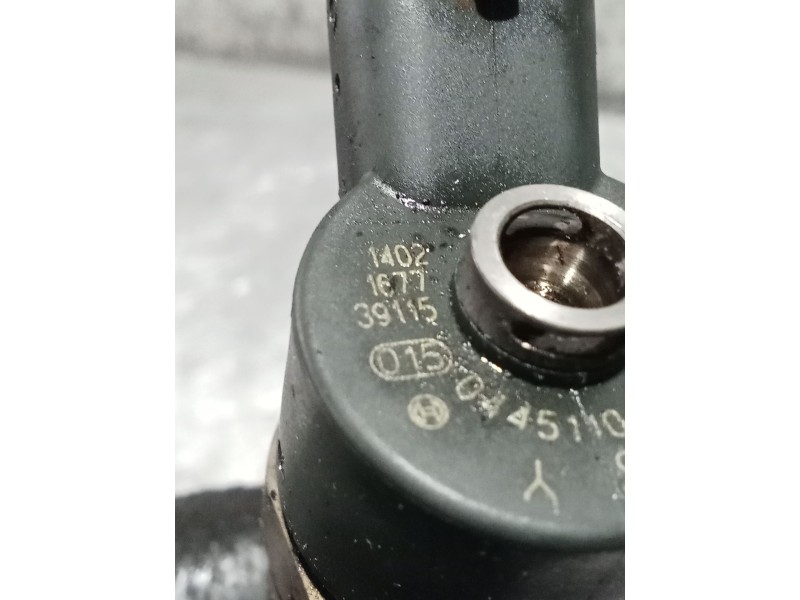 Recambio de inyector para peugeot 206 sw (2e/k) 2.0 hdi referencia OEM IAM 0445110076 9641742880 BOSCH 02