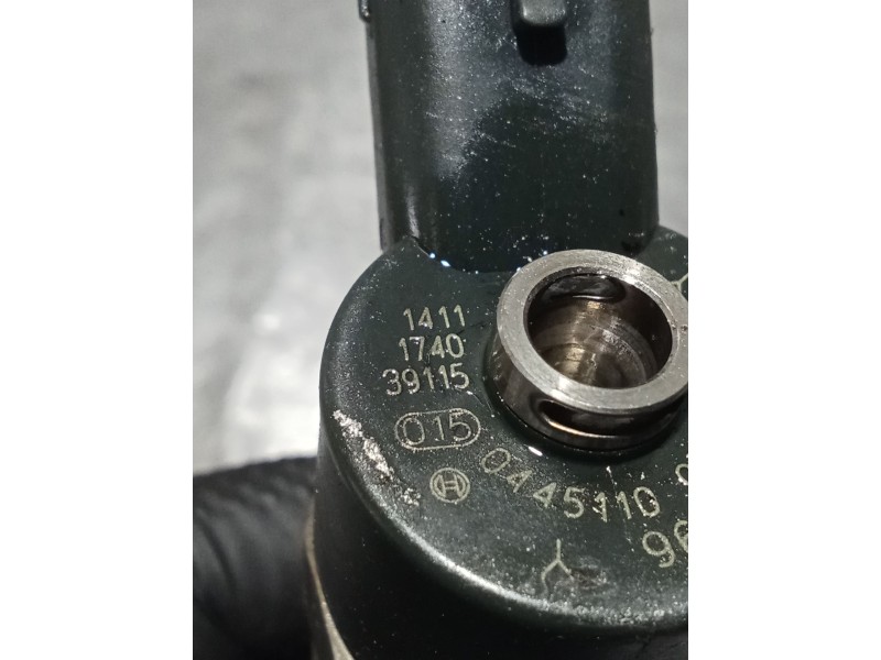 Recambio de inyector para peugeot 206 sw (2e/k) 2.0 hdi referencia OEM IAM 0445110076 9641742880 BOSCH 02