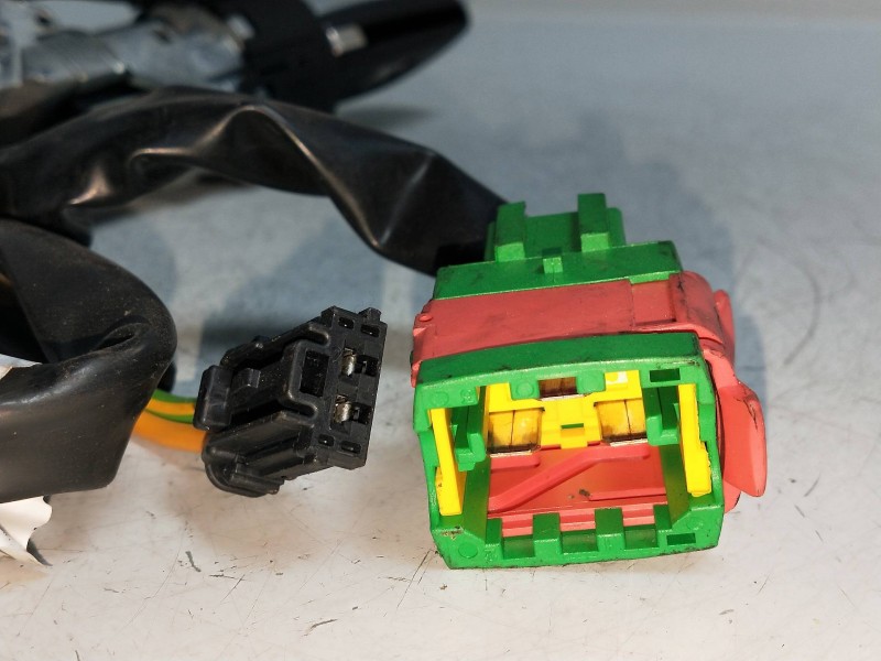 Recambio de conmutador de arranque para peugeot 1007 urban referencia OEM IAM N0502455  