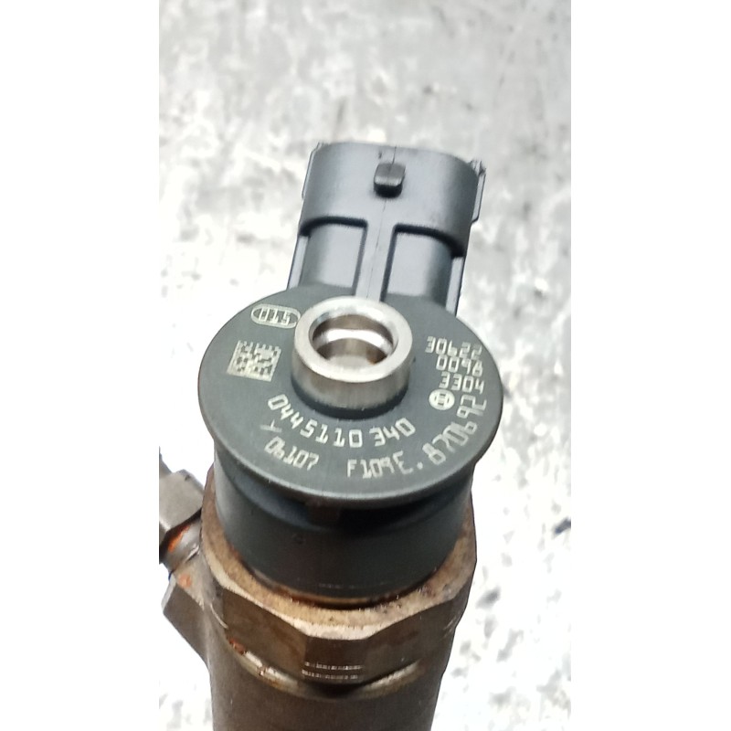 Recambio de inyector para peugeot 308 i (4a_, 4c_) 1.6 hdi referencia OEM IAM 870692 0445110340 BOSCH