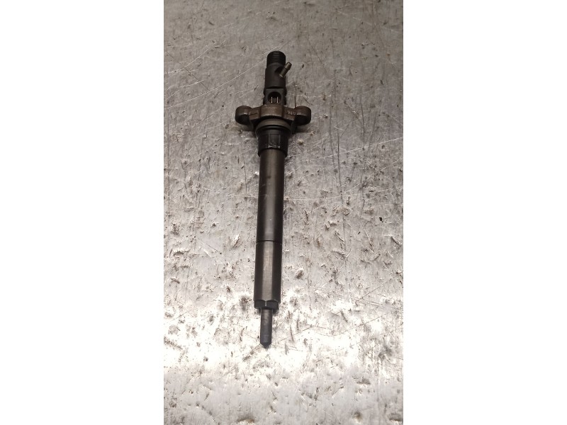 Recambio de inyector para peugeot 407 sw (6e_, 6d_) 2.0 hdi 135 referencia OEM IAM 9656389980 EJBR03801D DELPHI