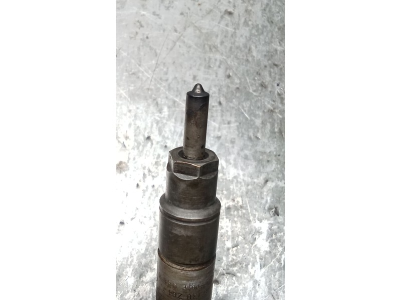 Recambio de inyector para audi a3 (8l1) 1.9 tdi referencia OEM IAM 028130201T  BOSCH