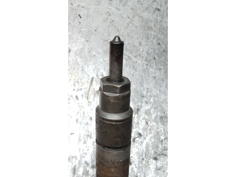 Recambio de inyector para audi a3 (8l1) 1.9 tdi referencia OEM IAM 028130201T  BOSCH