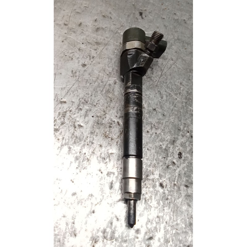 Recambio de inyector para mercedes-benz sprinter 02.00  caja abierta 311 cdi (903.611-612-613) referencia OEM IAM A6110700887 04