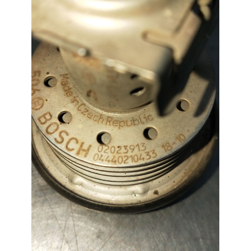 Recambio de inyector para land rover discovery v (l462) 2.0 sd4 4x4 referencia OEM IAM 04440210433 02023913 ADBLUE