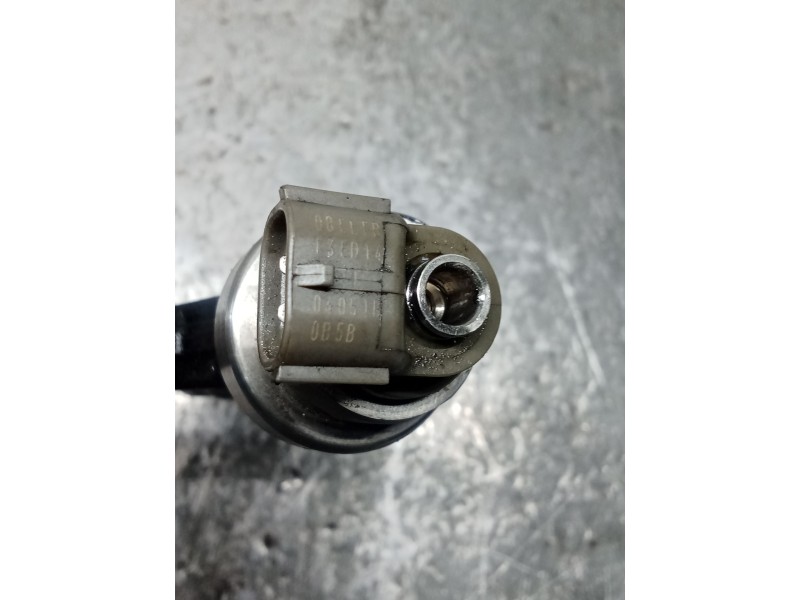 Recambio de inyector para opel astra j lim. cosmo referencia OEM IAM 3973762703 DENSO J/2010