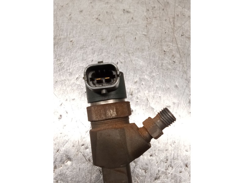 Recambio de inyector para saab 9-5 berlina 1.9 tid vector referencia OEM IAM 0445110243 BOSCH 05