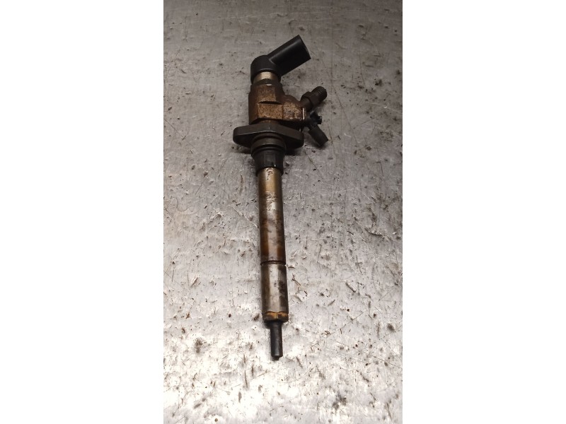 Recambio de inyector para peugeot 407 sw (6e_, 6d_) 2.0 hdi 135 referencia OEM IAM 9657144580 SIEMENS 