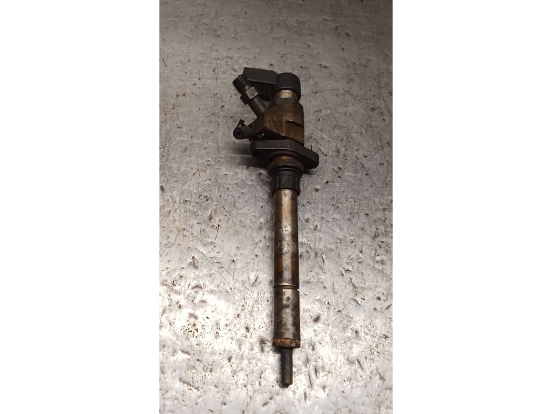 Recambio de inyector para peugeot 407 sw (6e_, 6d_) 2.0 hdi 135 referencia OEM IAM 9657144580 SIEMENS 