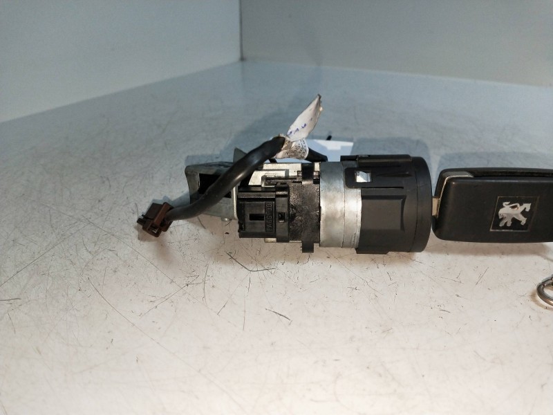 Recambio de conmutador de arranque para peugeot 3008 2.0 16v hdi fap cat (rhe / dw10cted4) referencia OEM IAM 36410600  