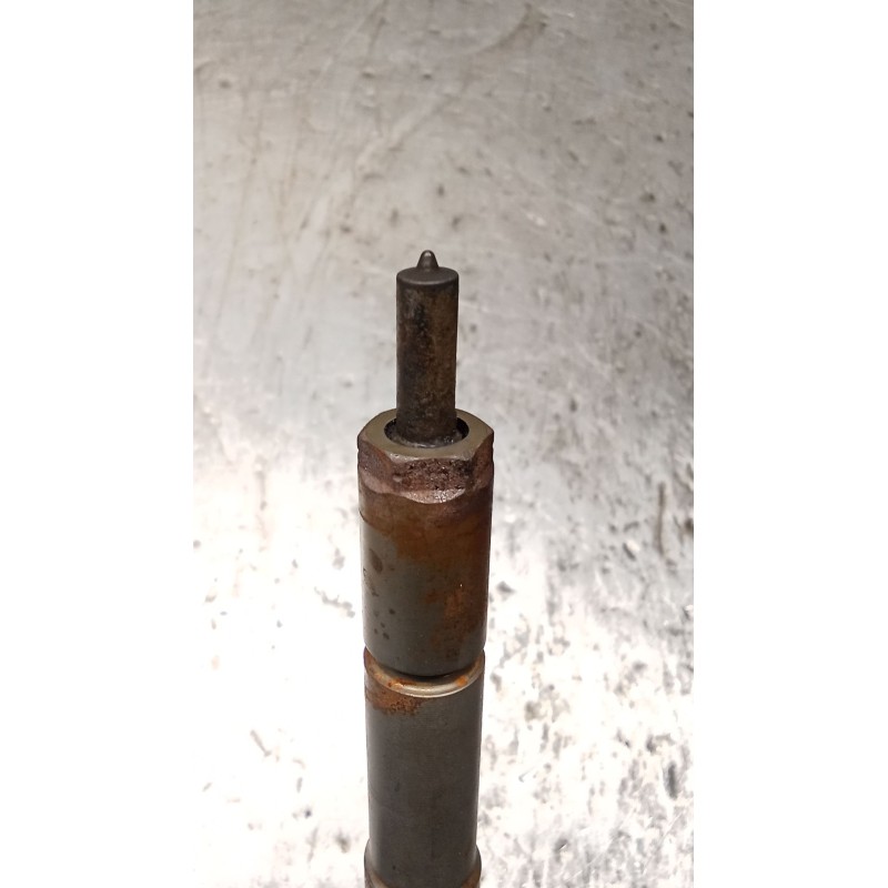 Recambio de inyector para opel corsa e color edition ecoflex referencia OEM IAM 0445110 618  BOSCH