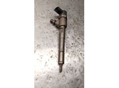 Recambio de inyector para opel corsa e color edition ecoflex referencia OEM IAM 0445110 618  BOSCH