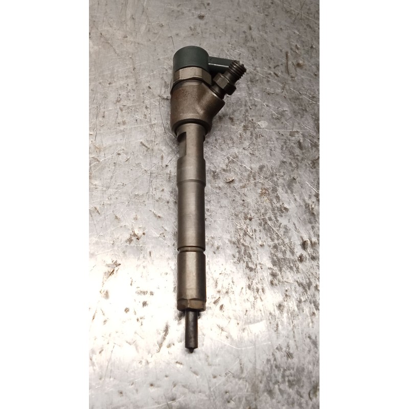 Recambio de inyector para opel corsa e color edition ecoflex referencia OEM IAM 0445110 618  BOSCH