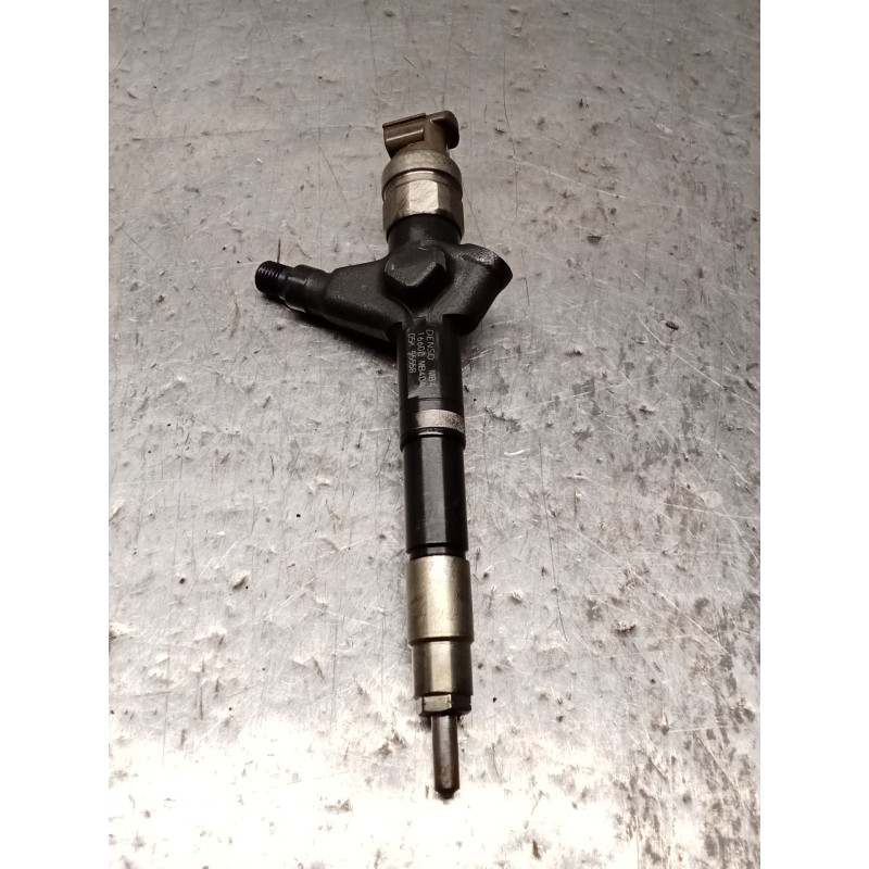 Recambio de inyector para nissan cabstar (f24m, f24w) 35.13 dci, 45.13 dci 2.5 (f24m) referencia OEM IAM 16600MB40A DENSO 06