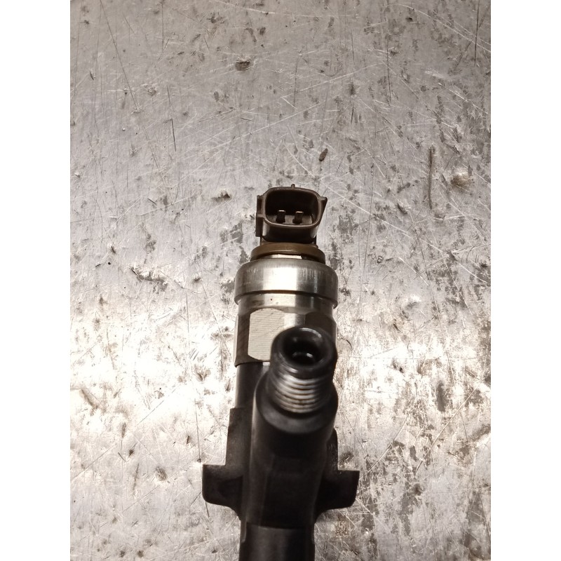 Recambio de inyector para nissan cabstar (f24m, f24w) 35.13 dci, 45.13 dci 2.5 (f24m) referencia OEM IAM 16600MB40A DENSO 06
