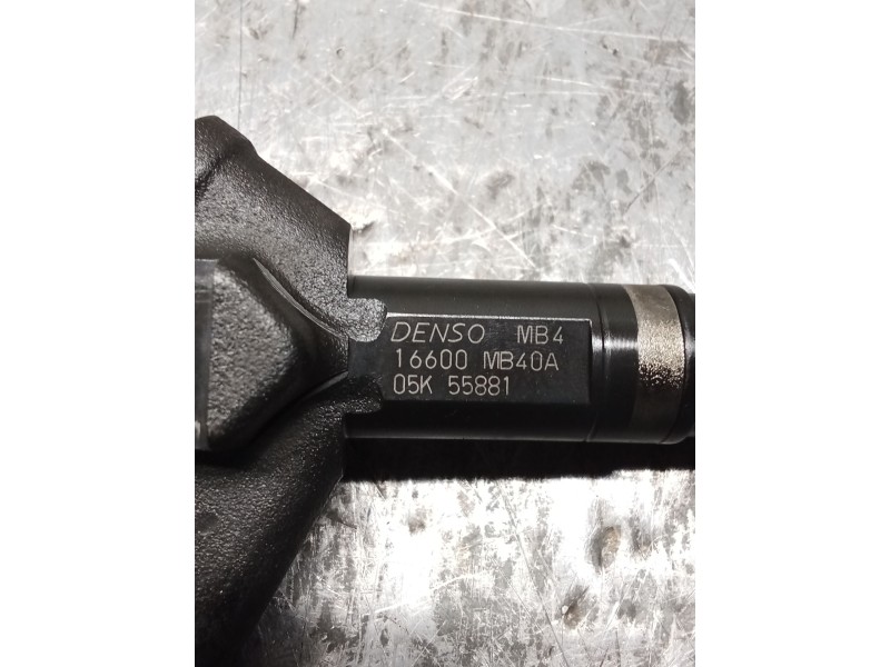Recambio de inyector para nissan cabstar (f24m, f24w) 35.13 dci, 45.13 dci 2.5 (f24m) referencia OEM IAM 16600MB40A DENSO 06