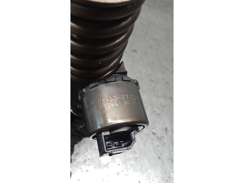 Recambio de inyector para seat leon (1p1) 2.0 tdi 16v referencia OEM IAM 03G130073G 0414720404 BOSCH 05