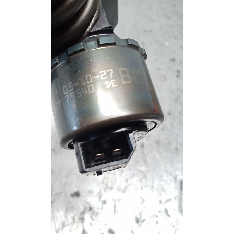 Recambio de inyector para seat leon (1p1) 2.0 tdi 16v referencia OEM IAM 03G130073G 0414720404 BOSCH 05