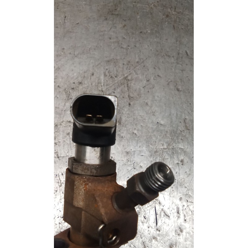 Recambio de inyector para citroën c4 picasso i monospace (ud_) 2.0 hdi 138 referencia OEM IAM 9658194180  SIEMENS