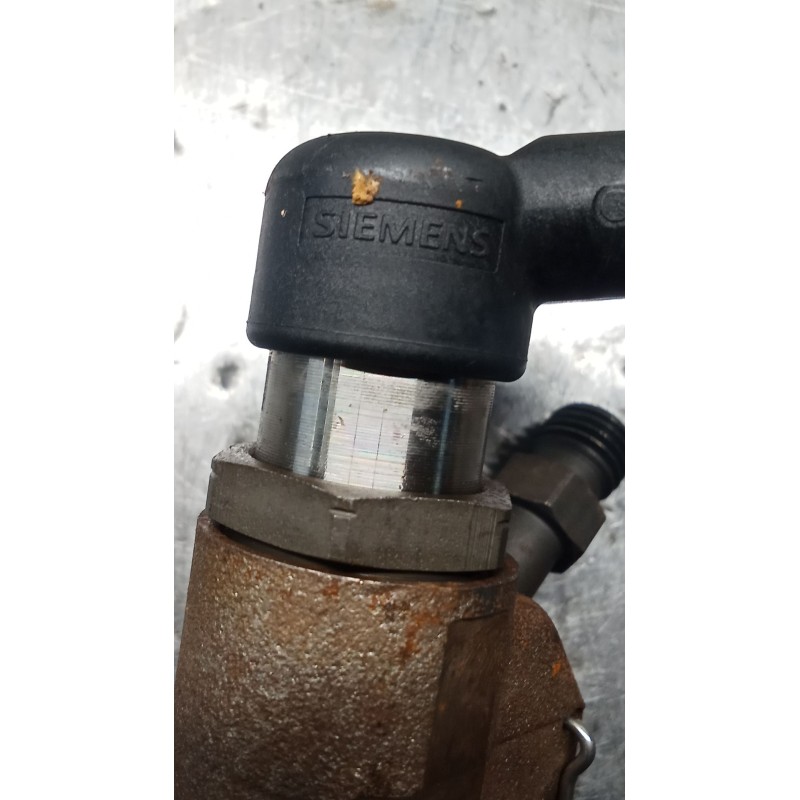 Recambio de inyector para citroën c4 picasso i monospace (ud_) 2.0 hdi 138 referencia OEM IAM 9658194180  SIEMENS