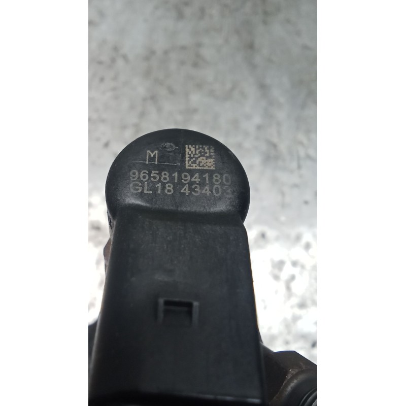 Recambio de inyector para citroën c4 picasso i monospace (ud_) 2.0 hdi 138 referencia OEM IAM 9658194180  SIEMENS
