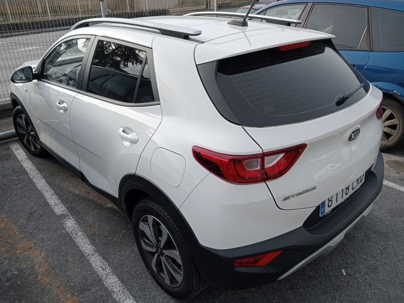 kia stonic (yb) del año 2021