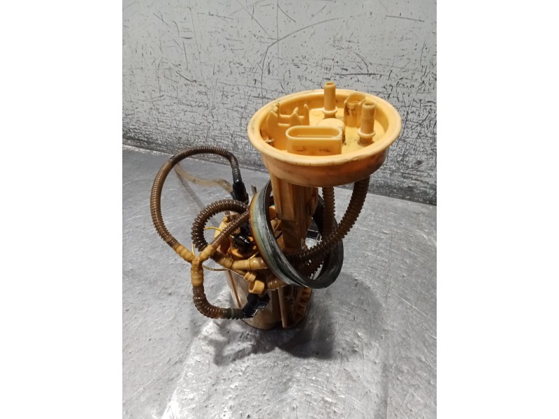 Recambio de bomba combustible para audi a4 b6 (8e2) 2.5 tdi referencia OEM IAM   