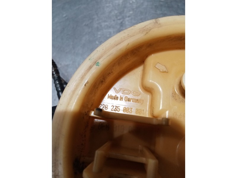 Recambio de bomba combustible para audi a4 b6 (8e2) 2.5 tdi referencia OEM IAM   