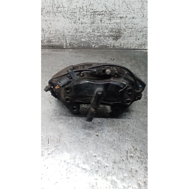 Recambio de pinza freno delantera derecha para mercedes-benz clase s (w220) berlina 500 (220.075) referencia OEM IAM  BREMBO 98
